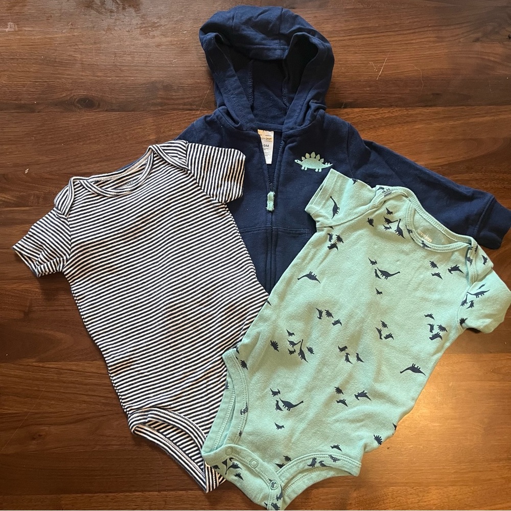 Simple Joys by Carter’s 6-9 mo Dinosaur Hoodie & Onesies Set